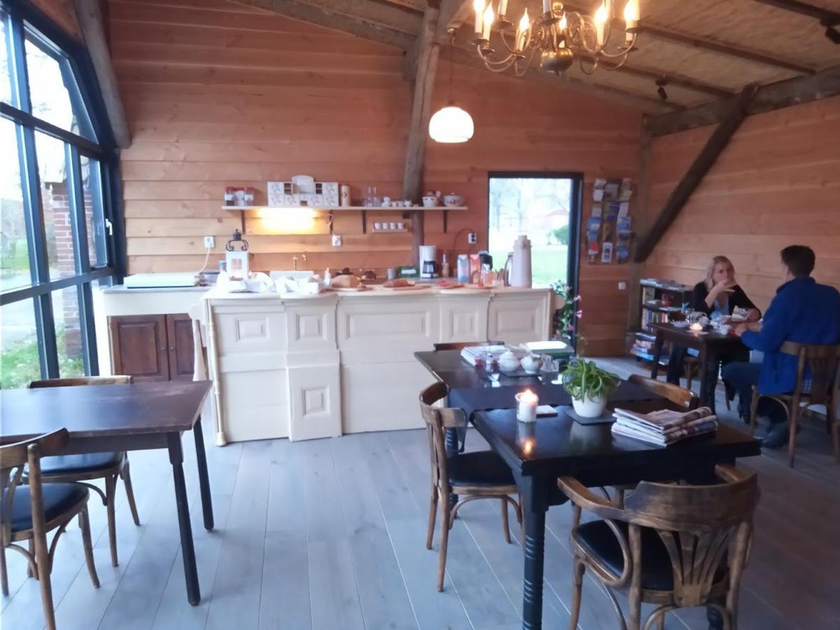 Pipowagen Elsebein Groningen Westerwolde Unieke Ligging Met Eigen Tuin En Vrij Uitzicht Over Veld Naar Natuurgebied Onstwedde Exteriér fotografie